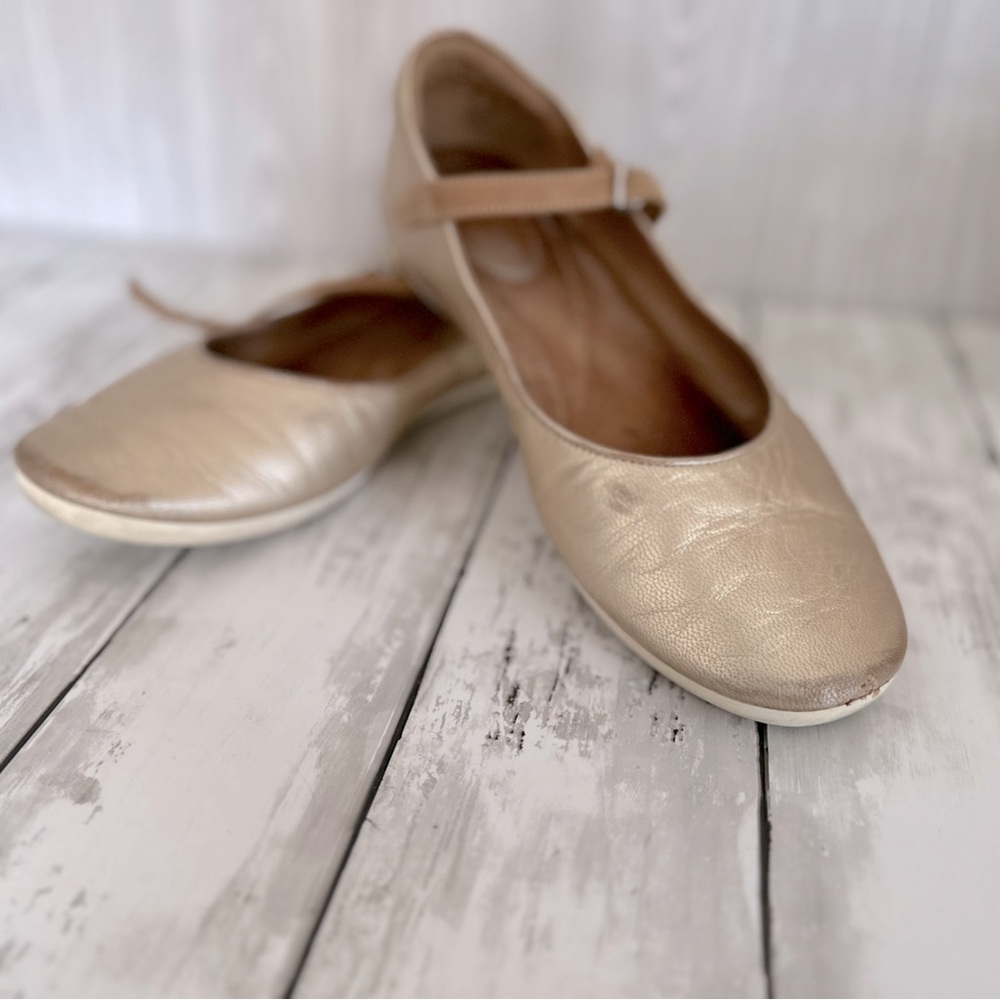 Clarks Mary Jane